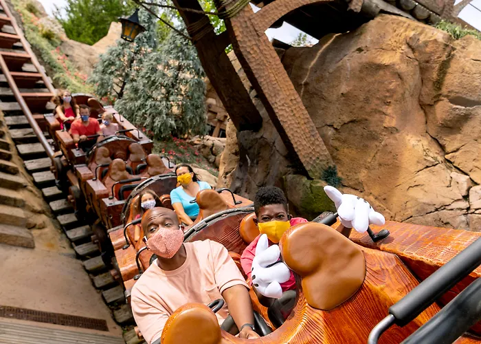 Bay Lake Tower At Disney'S Contemporary Resort Lake Buena Vista